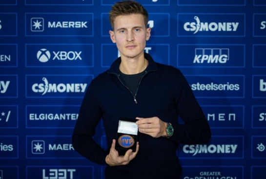 探索风暴英雄皮肤背后的星际故事